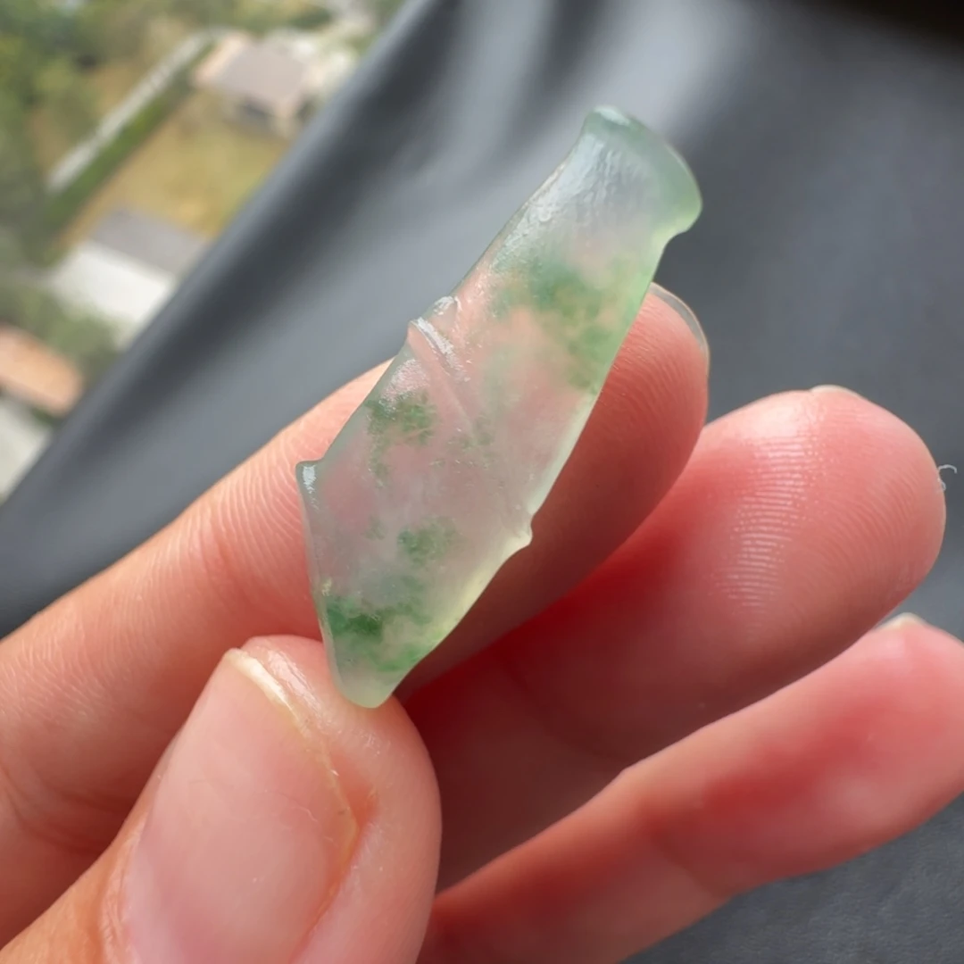 定制翡翠未镶嵌冰飘绿花竹节