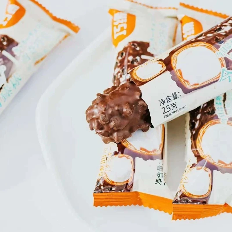 巧缘今日臻棒曲奇巧克力棒夹心蛋卷饼干儿童休闲可可涂层零食