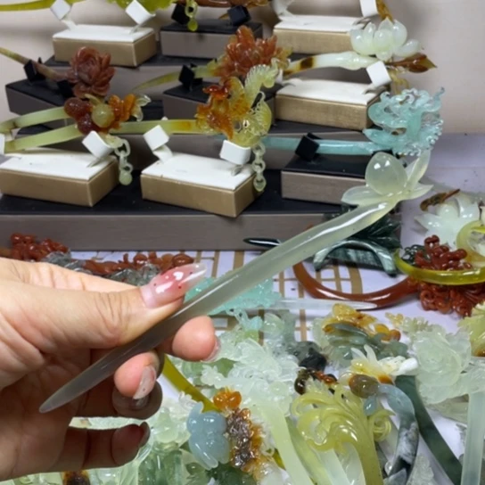 蛇纹石玉未镶嵌发饰