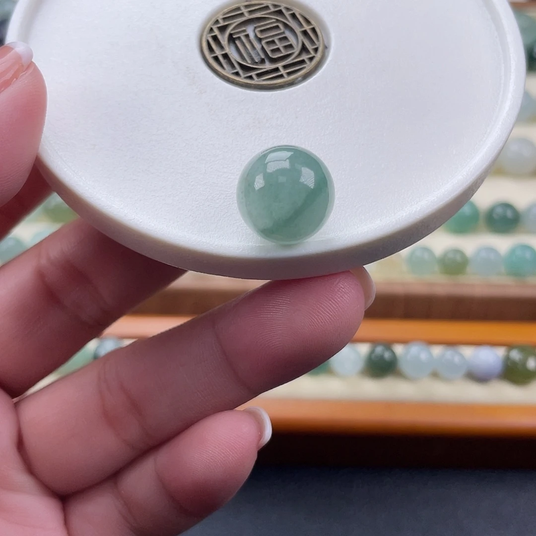 翡翠散珠天然翡翠a货晴底飘花12.9