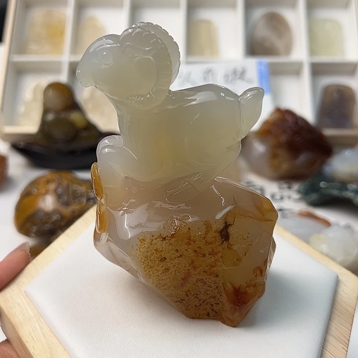 玛瑙/玉髓颈饰合金