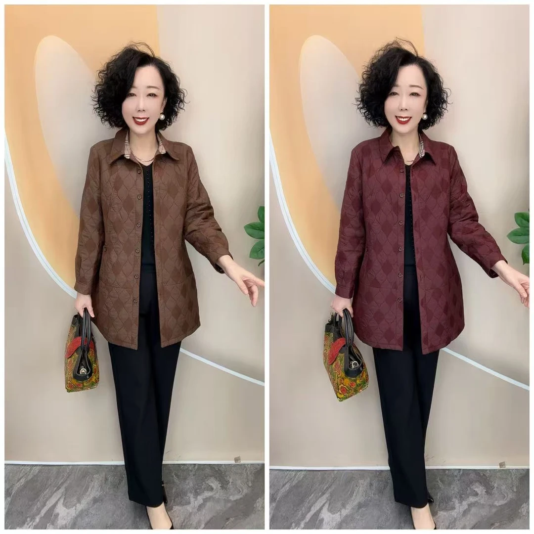 822新款妈妈装中老年女装时尚洋气加里衬宽松大码中款风衣，衣长80