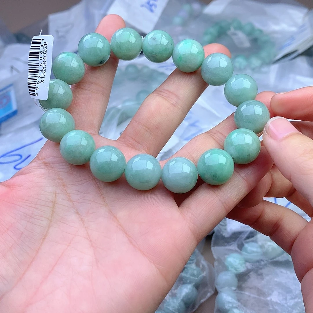 未镶嵌手串定制翡翠