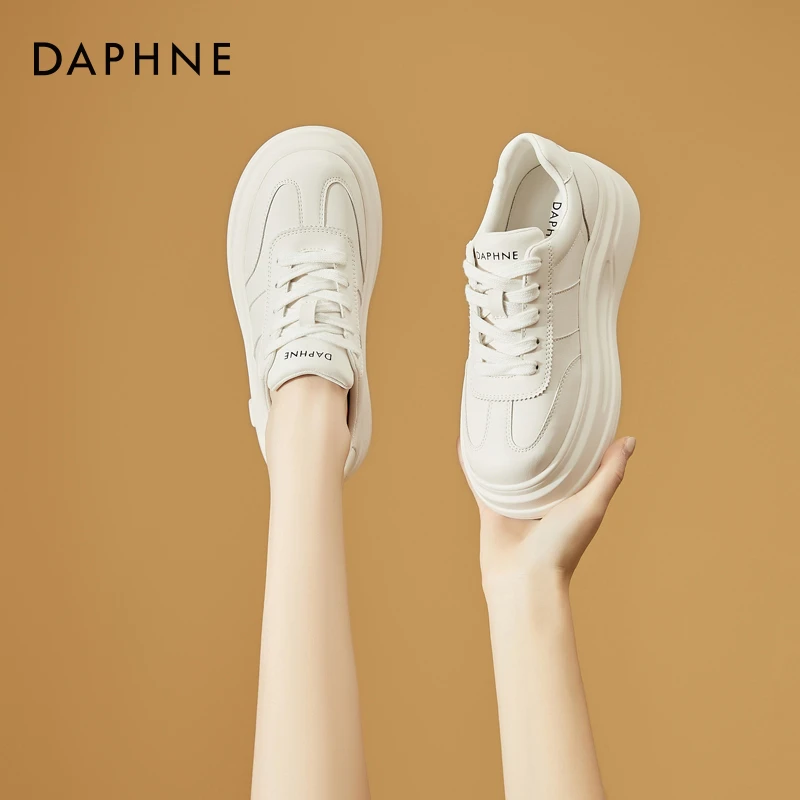 达芙妮厚底增高小白鞋2025年秋季新款百搭休闲运动板鞋子舒适女鞋
