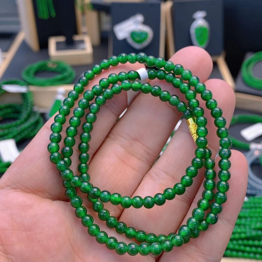 翡翠颈饰未镶嵌卡4