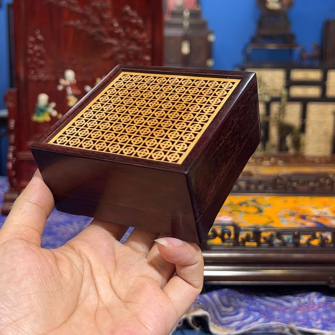 【闪购商品】紫檀木类成套家具香盒