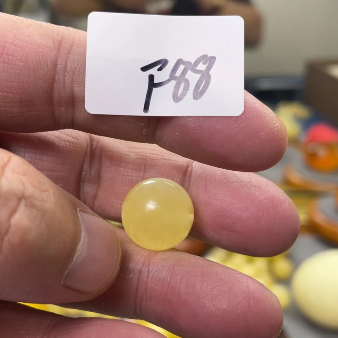 手链琥珀未镶嵌多样性发，发其中一件