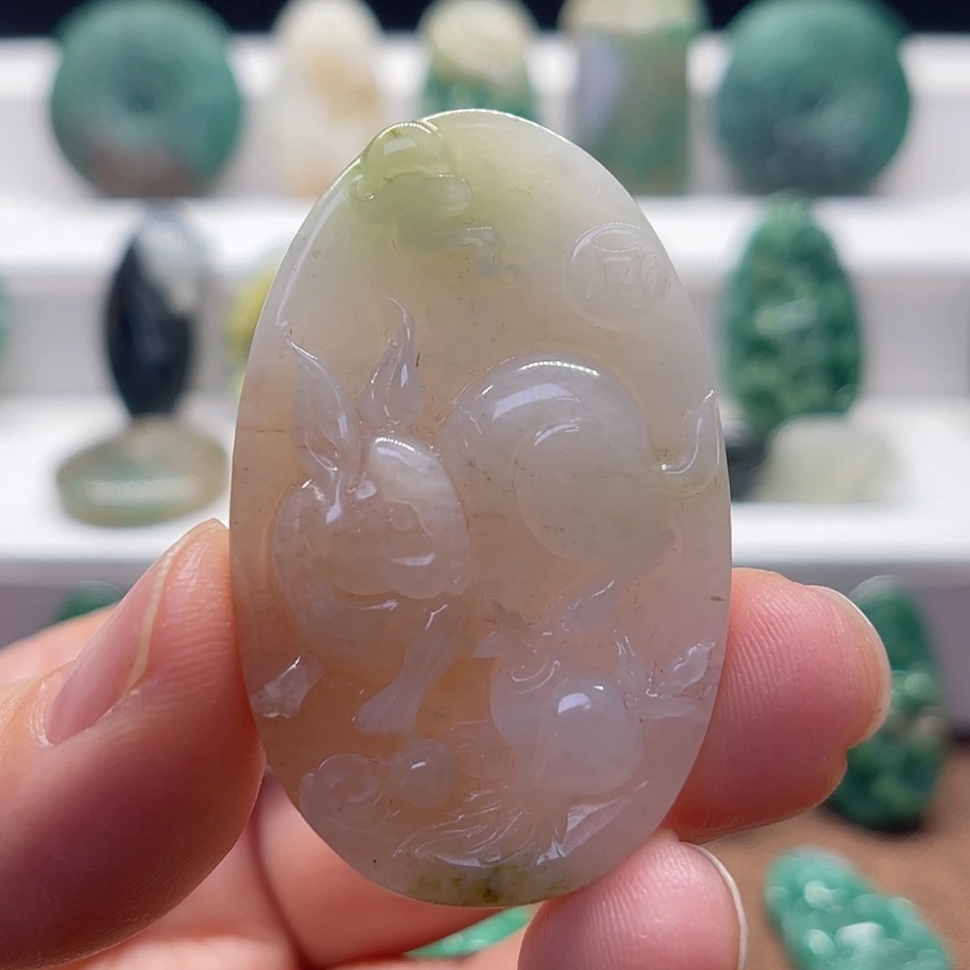 独山玉未镶嵌颈饰