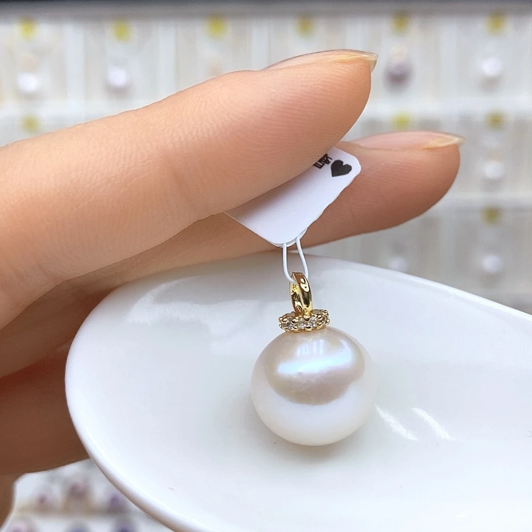 淡水珍珠合金吊坠(赠链)