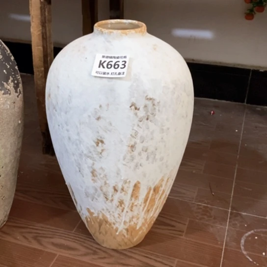 瓶高42。7。景德镇陶瓷