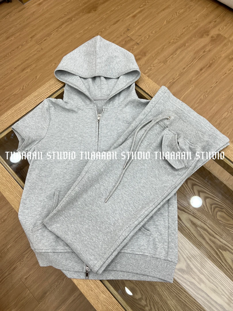 TUAAAAN“雾隐法则”休闲简约日常通勤连帽套装纯色运动套装#TL6009
