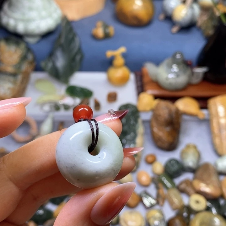 蛇纹石玉未镶嵌岫玉