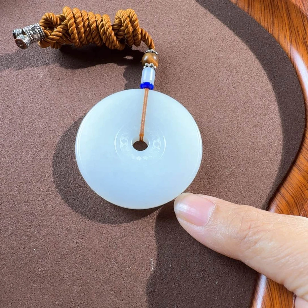 和田玉（白玉）挂件未镶嵌用****吧