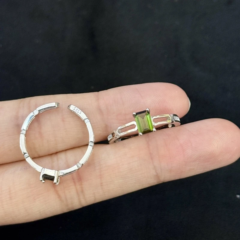 天然绿碧玺戒指天然绿碧玺戒指【多样性发其一】【多样性发其一】