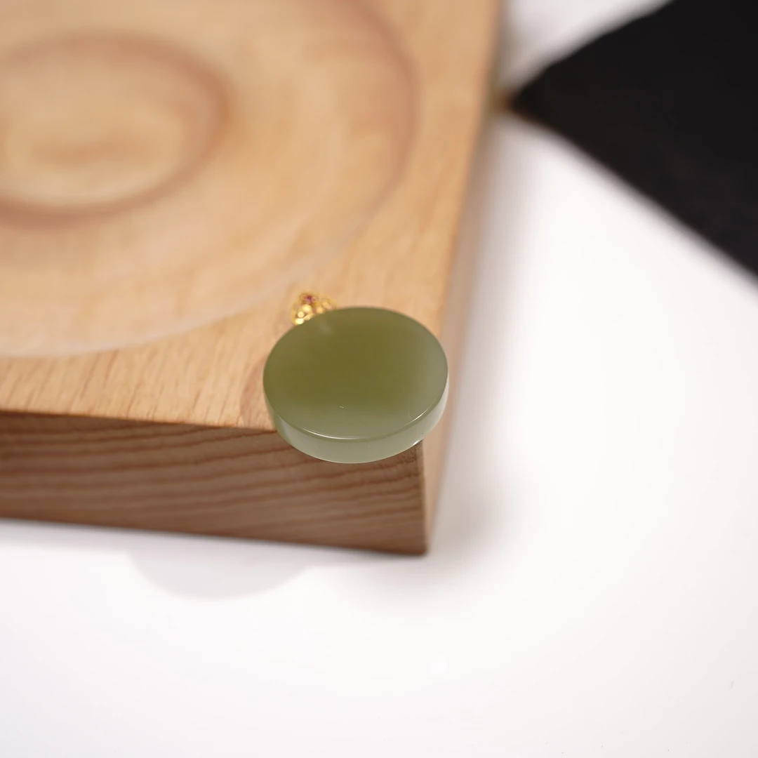 晴水20mm圆牌18k  KT24031323