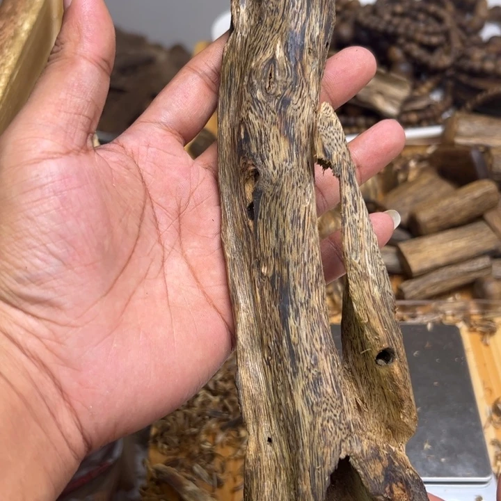 沉香沉香碎屑98克