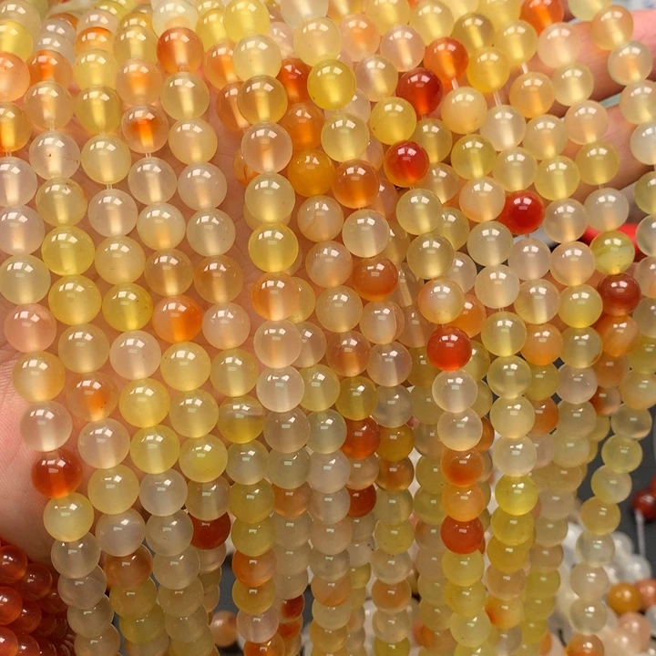 石英质玉未镶嵌颈饰卡8一条