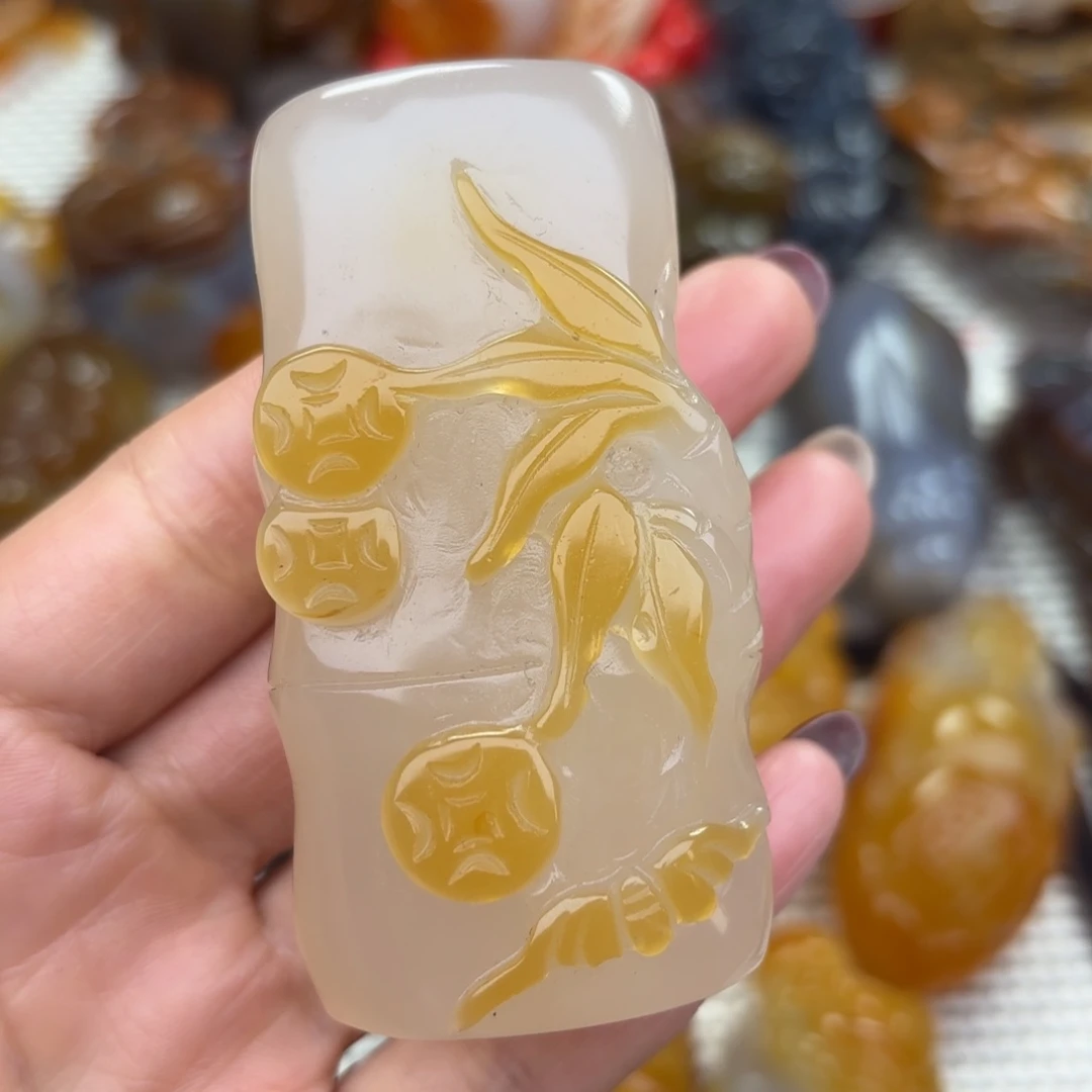 未镶嵌把件玛瑙/玉髓