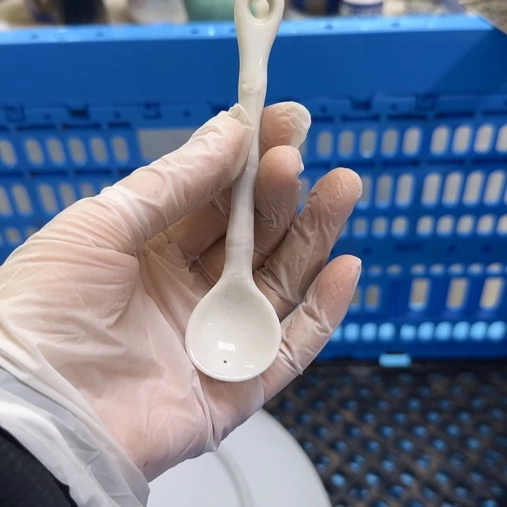 瓷片秋*?开播啦…开播啦