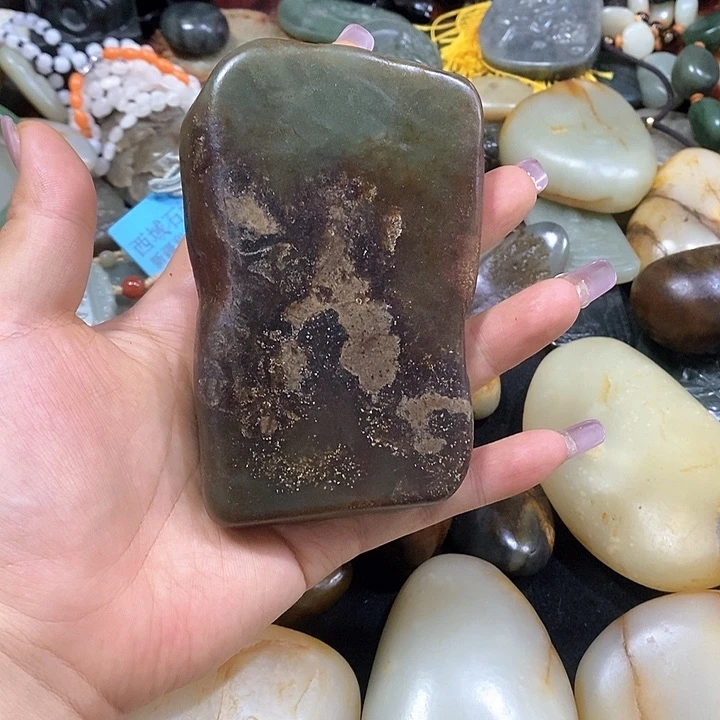 和田玉（糖玉）未镶嵌挂件天**事