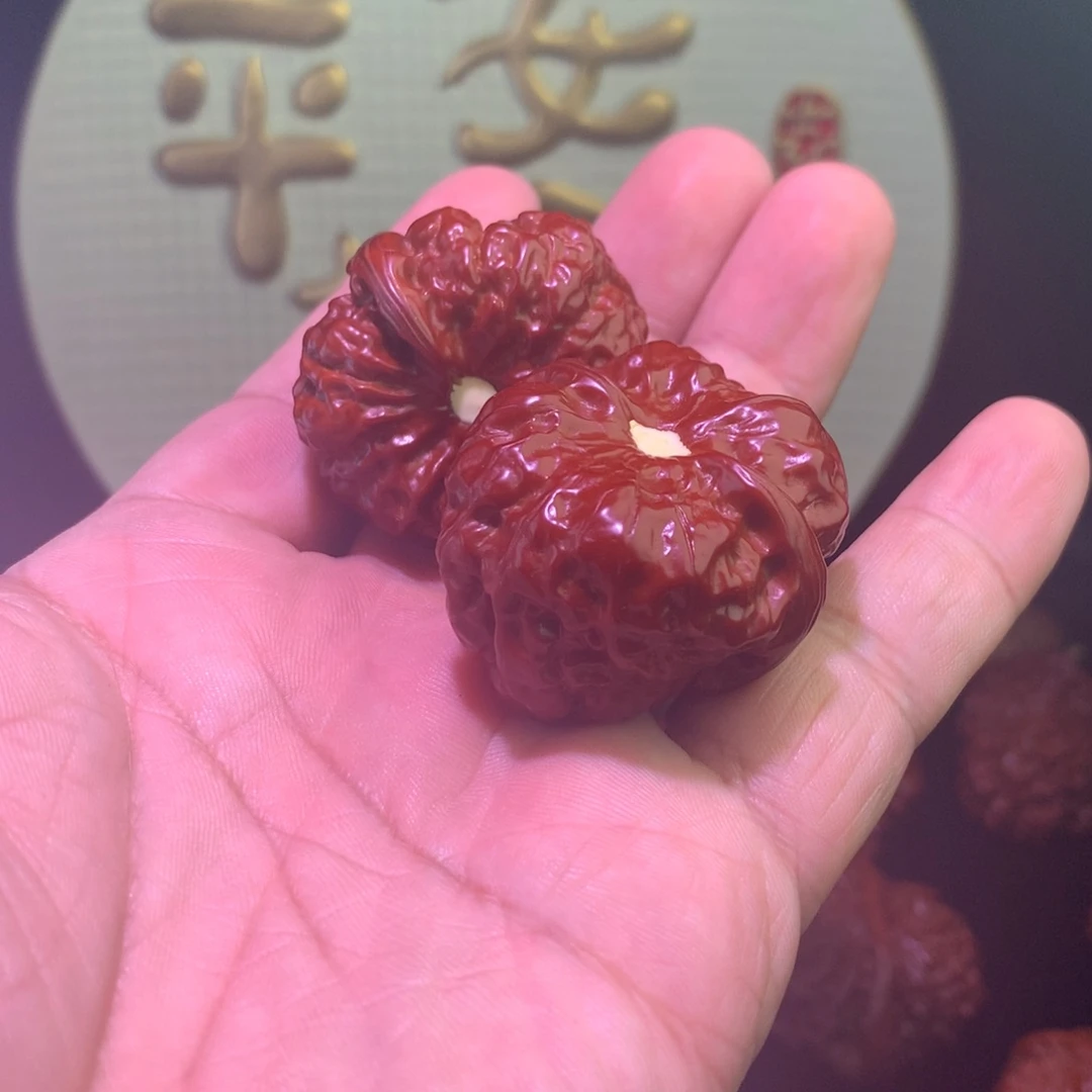 。***？把件文玩核桃蛤蟆头
