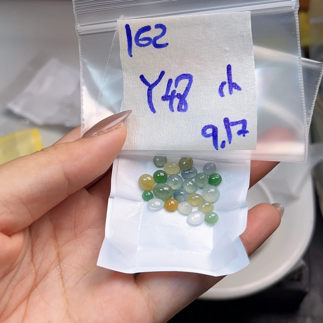【闪购商品】未镶嵌定制翡翠小*…