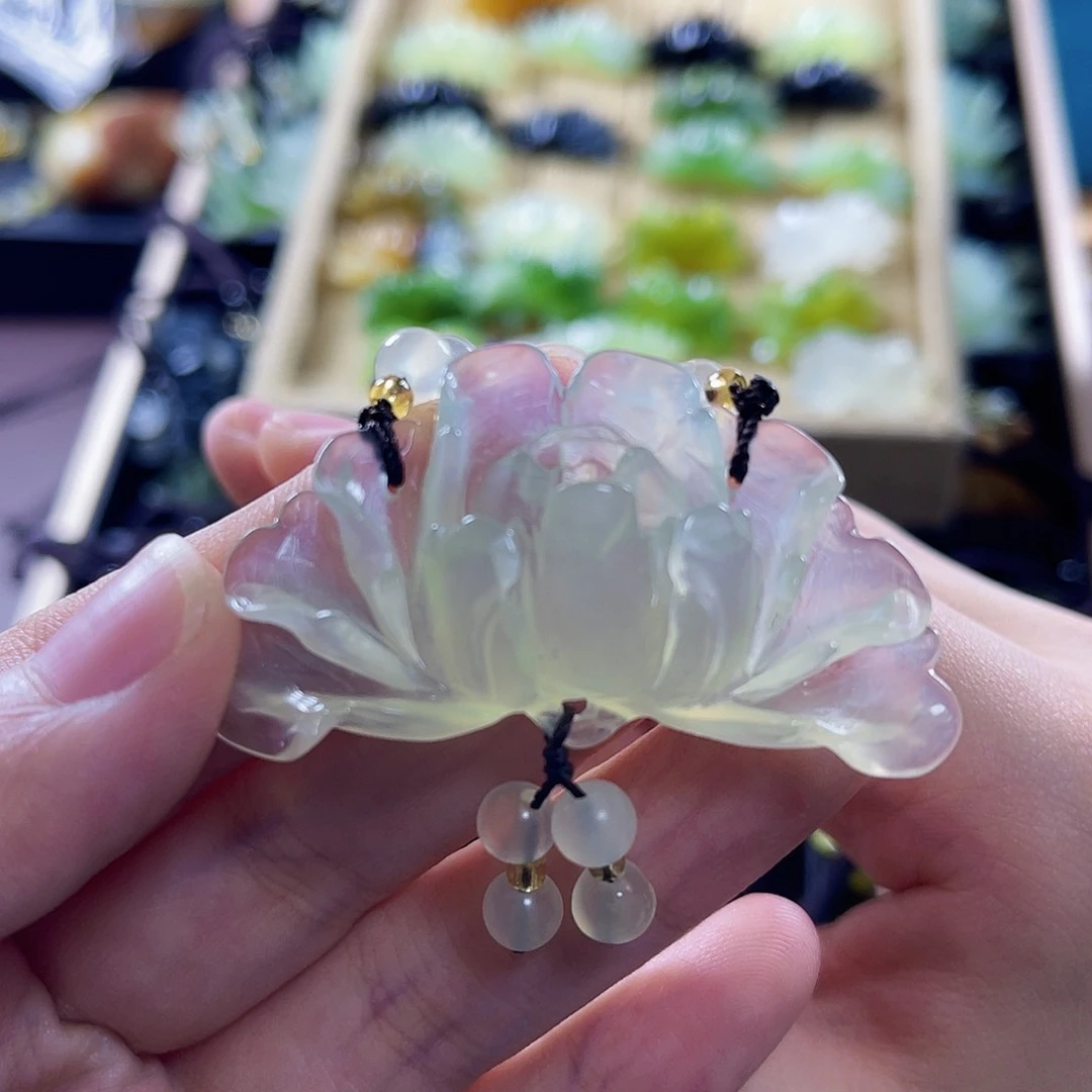 蛇纹石玉颈饰未镶嵌?****y