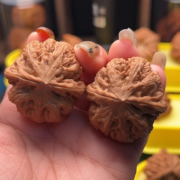 吊坠文玩核桃大粗筋 全品