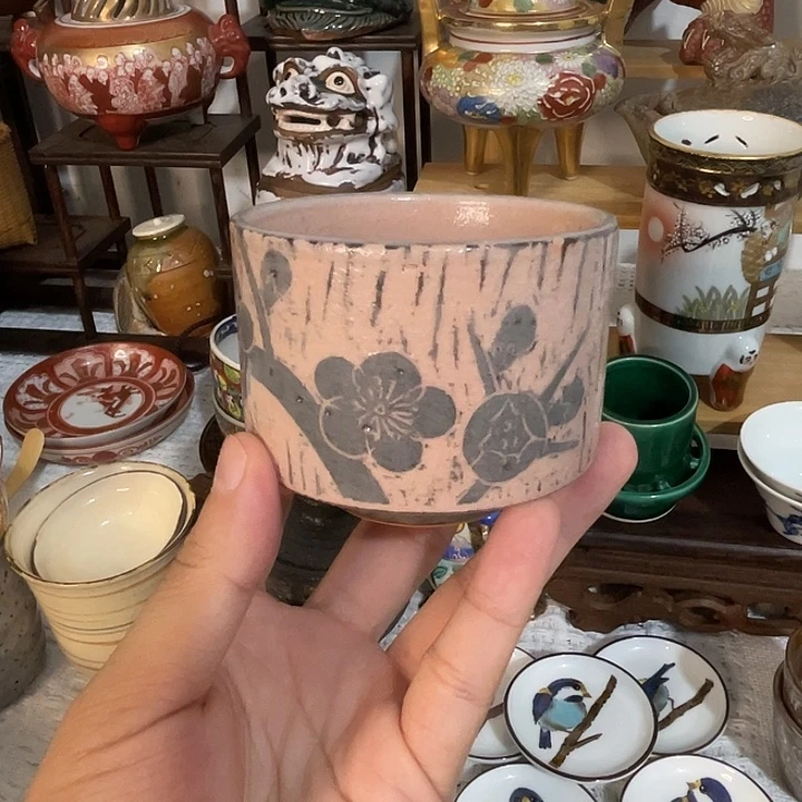 …****瓷片一个好看的杯子不错的