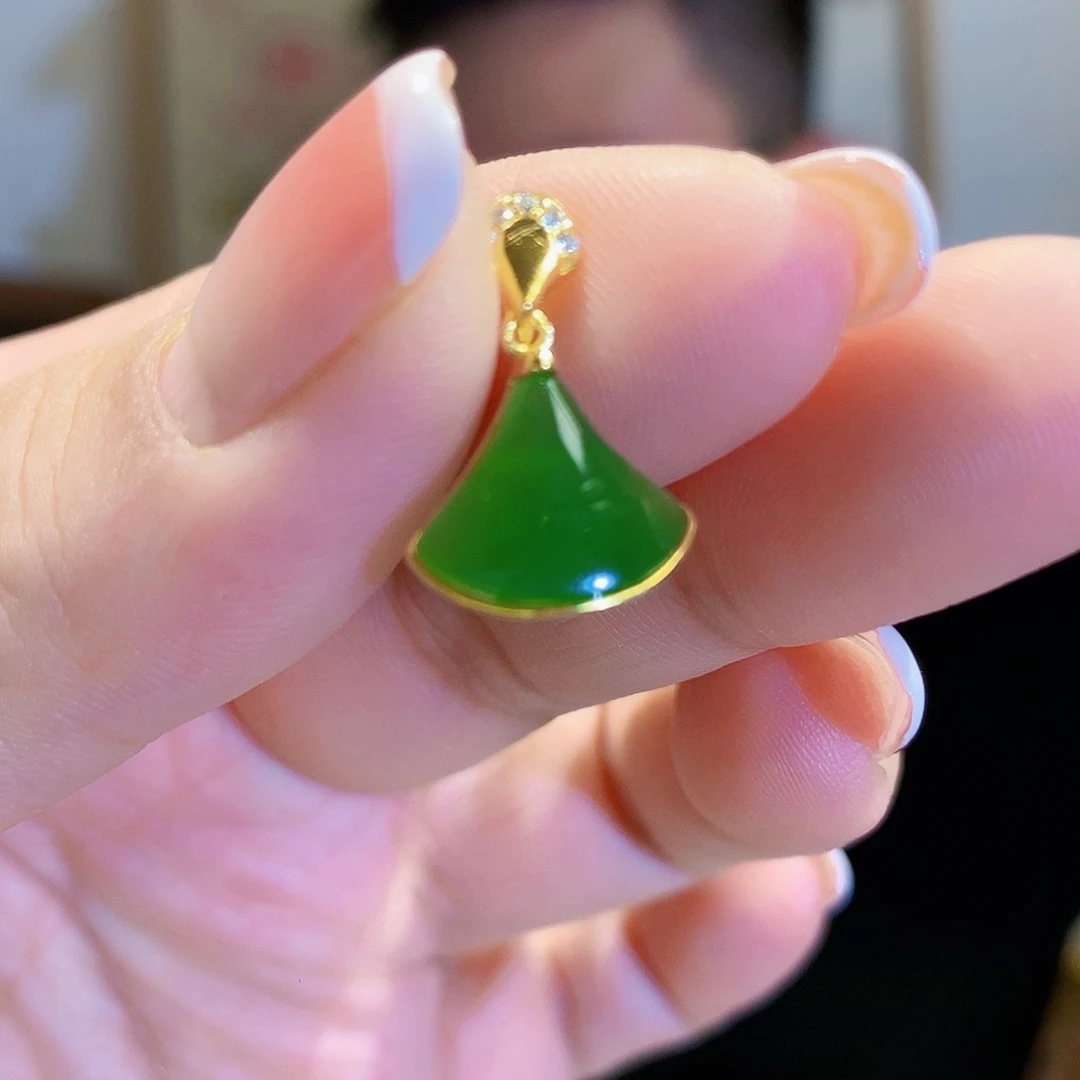 和田玉（碧玉）颈饰银S925镀金镶嵌