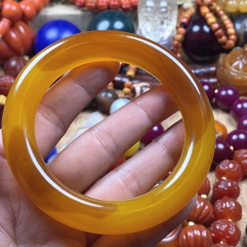 玛瑙/玉髓挂件未镶嵌