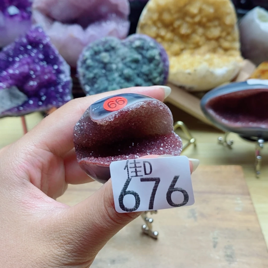 未镶嵌水晶大型摆件（非配饰）