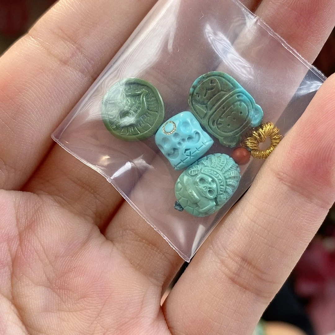 未镶嵌绿松石珠宝奇石
