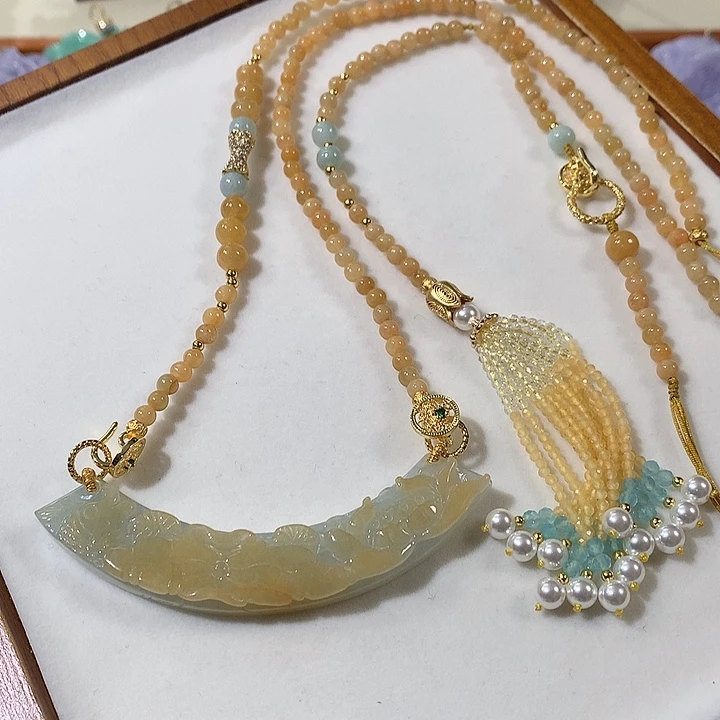 翡翠未镶嵌颈饰翡翠吊坠