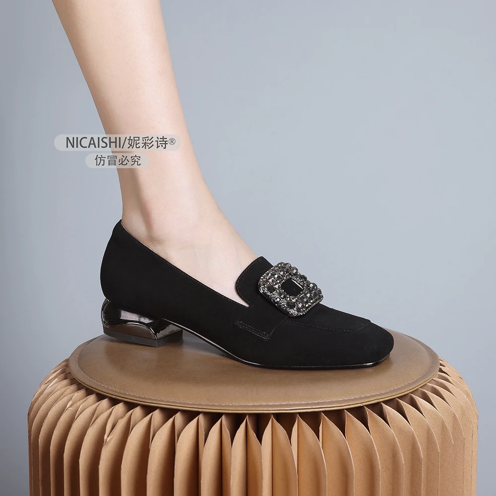 2025年新款法式圆头通勤时尚舒适瓢鞋粗跟单鞋舒适套脚乐福鞋1246