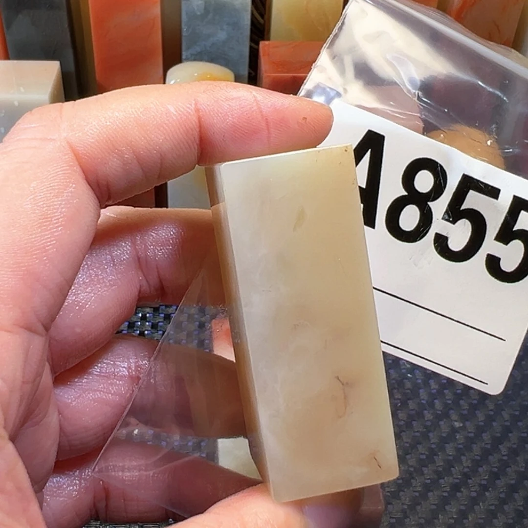 【闪购商品】寿山石印石李**宴老挝石