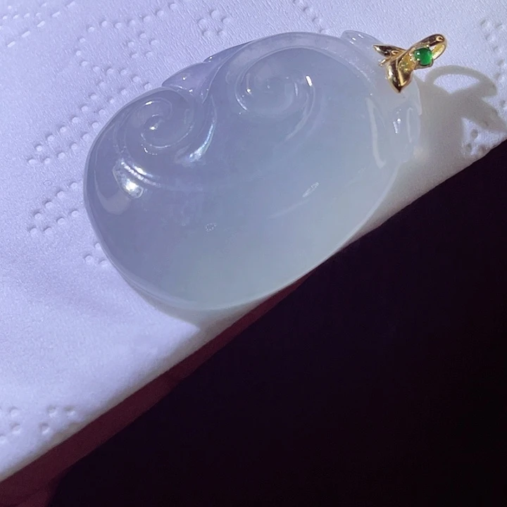 颈饰18K金镶嵌翡翠翡翠