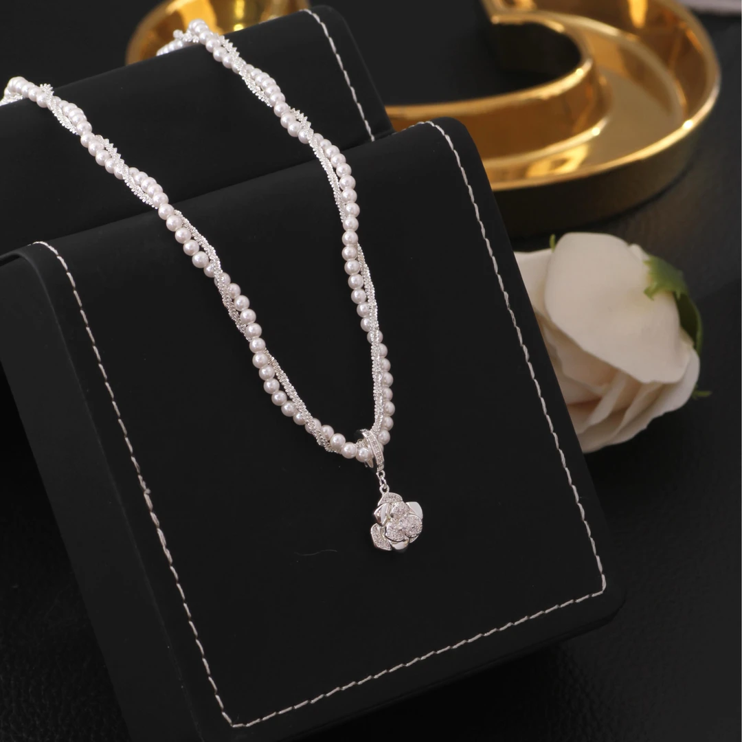 铜合金项链 《货号8923》双层缠绕链条银色山茶花项链