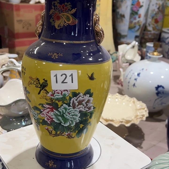 瓷片瑕。。。。。。。。，。。。。。。。。。