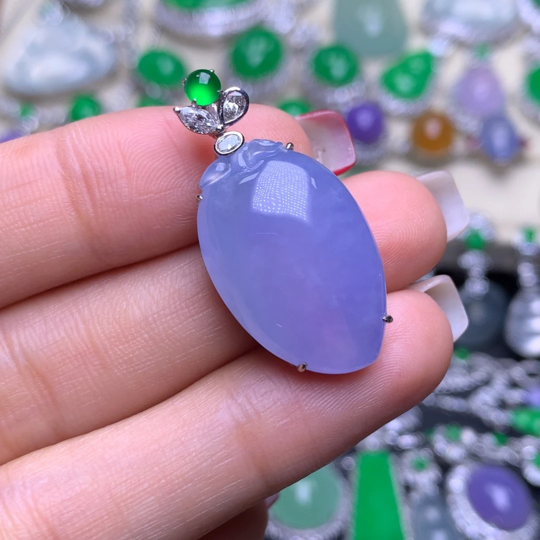 吊坠(赠链)18K金镶嵌翡翠