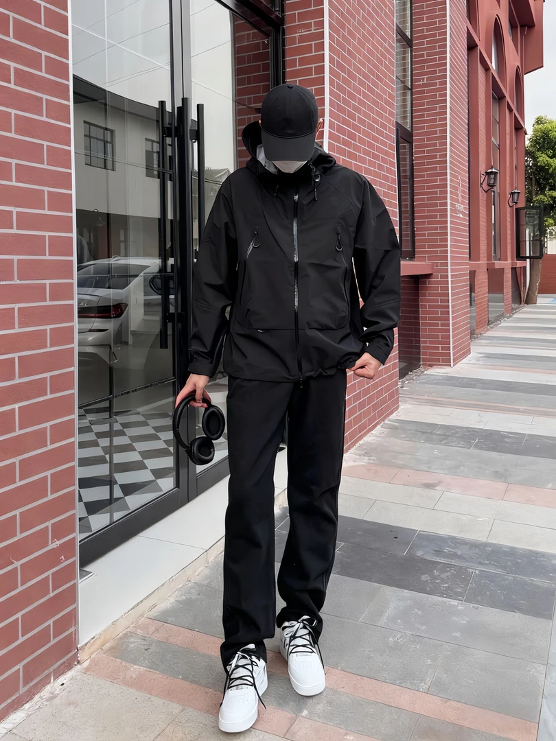 《坎贝拉内购汇》户外潮品冲锋系列