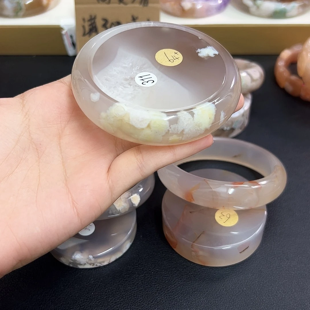 木***楠玛瑙/玉髓手镯未镶嵌64