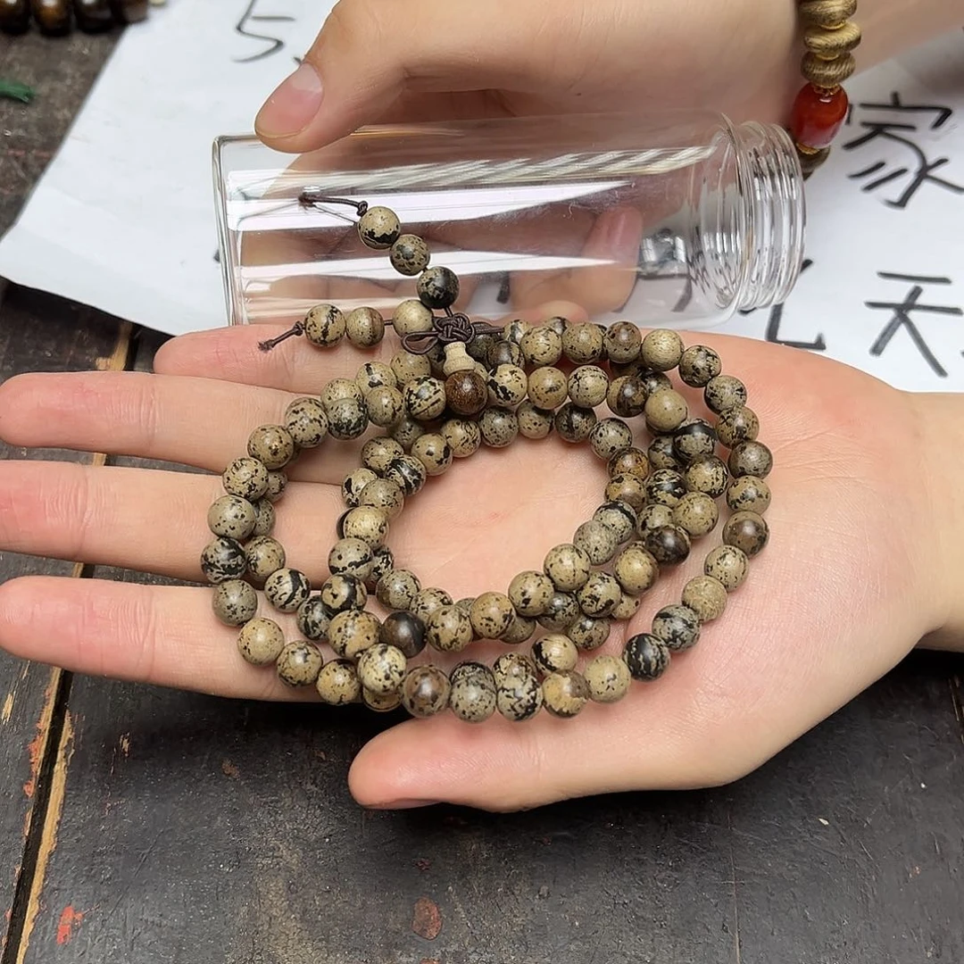 大叶紫檀（黑酸枝木类）