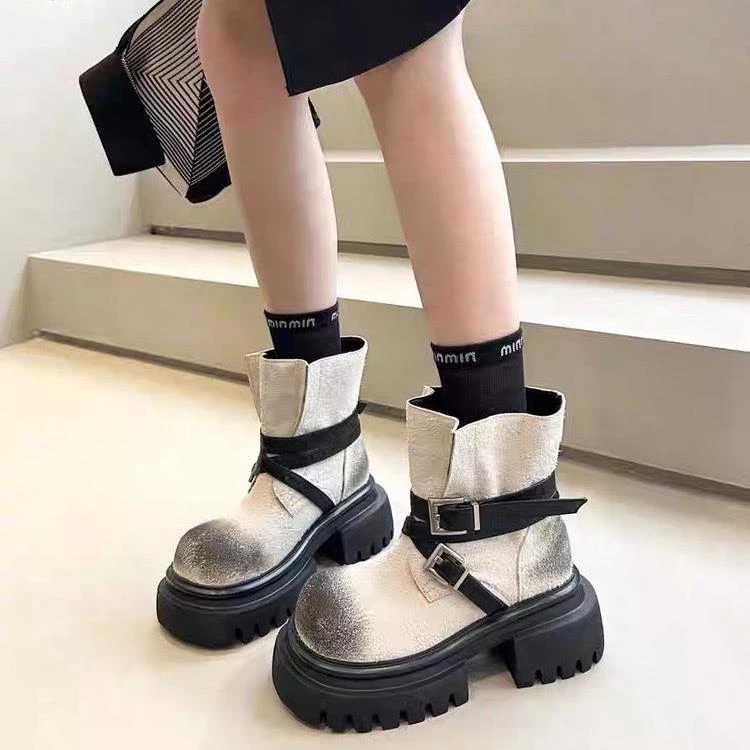 厚底小众设计感擦色马丁靴女2025秋季新款甜酷辣妹时尚显瘦短靴子