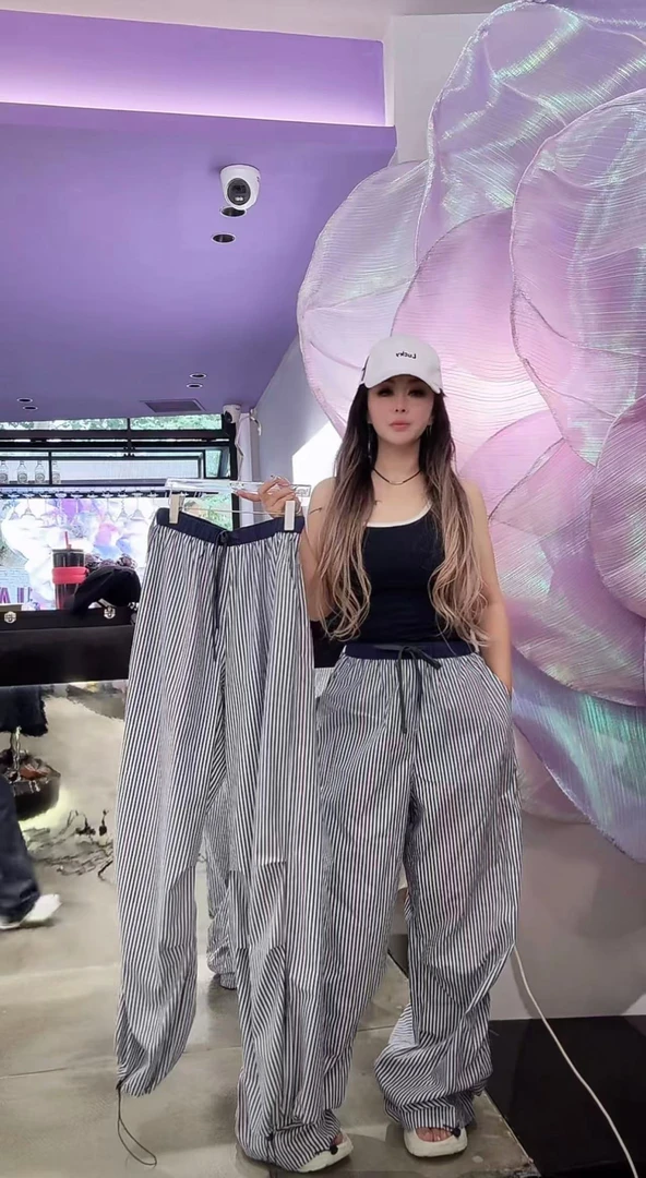 【澜姐推荐】时尚休闲宽松显瘦条纹裤子  EX0113