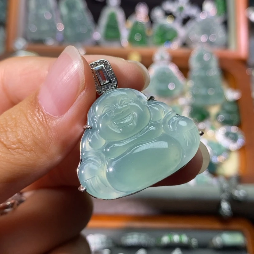 【闪购商品】颈饰未镶嵌翡翠是****公