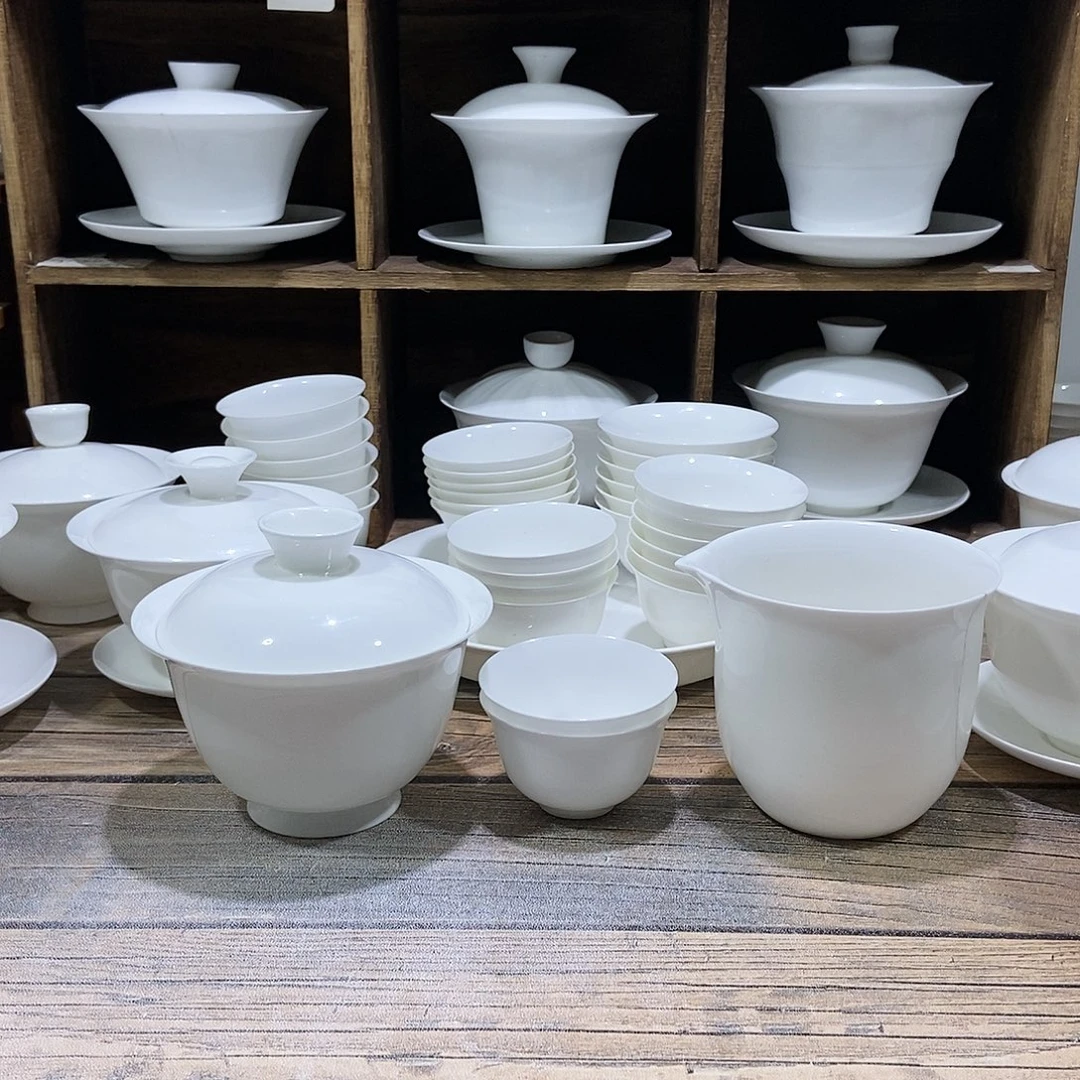 一***静骨瓷大元帅盖碗130ml+2玉兰杯35ml公道杯