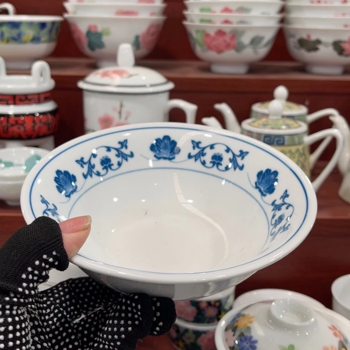 陶瓷醴陵群力釉下青花15厘米碗