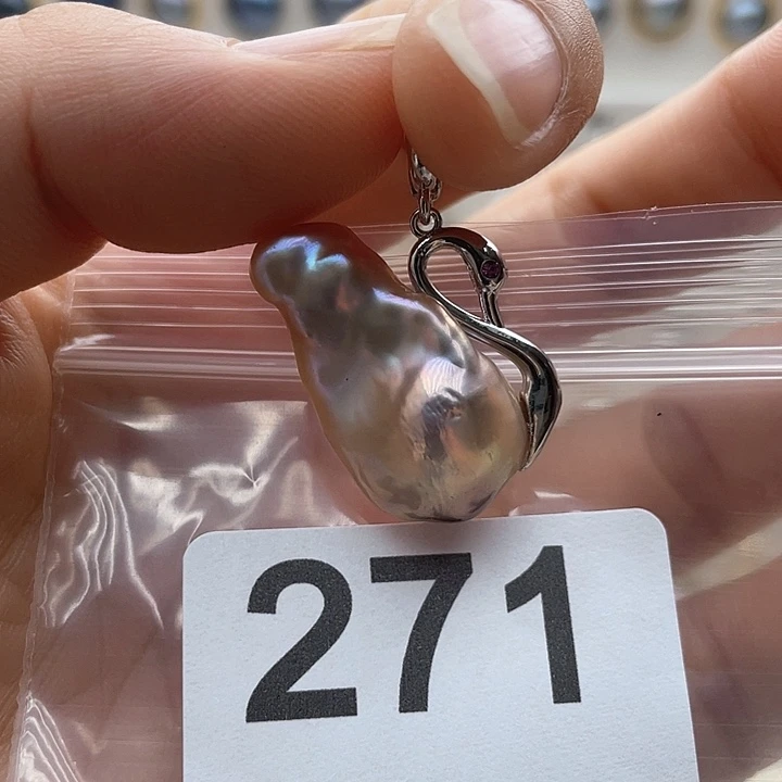 未镶嵌天然珍珠。  漏 漏 漏淡水珍珠