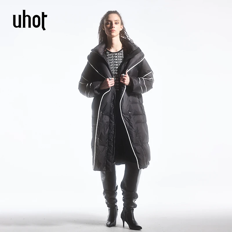 UHOT/诱货黑色绗缝长款鹅绒服冬季加厚女羽绒服保暖连帽UWFW4W396